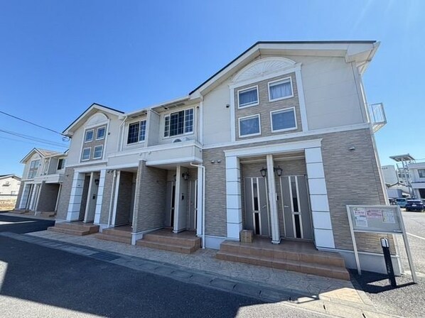 アルモニーメゾンAの物件外観写真